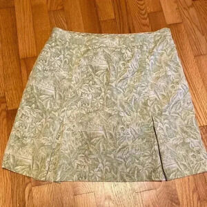 EP Pro Golf Skirt in Size 12.  Green Floral Pattern.